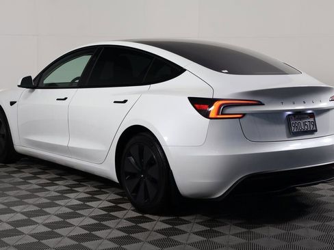 Used 2025 Tesla Model 3 Long Range RWD image 6