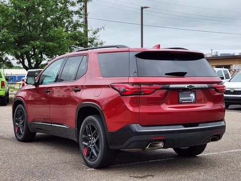 Used 2022 Chevrolet Traverse Premier w/ Redline Edition image 8