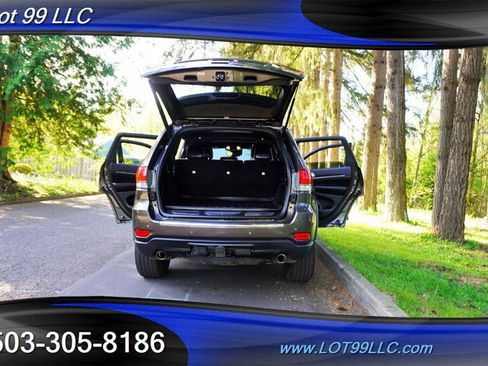 Used 2018 Jeep Grand Cherokee Limited AWD/4WD image 31