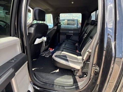 Used 2019 Ford F150 XLT w/ Equipment Group 302A Luxury AWD/4WD image 5