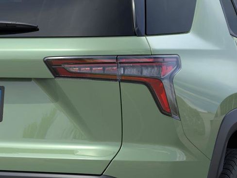 New 2026 Chevrolet Equinox LT FWD image 11