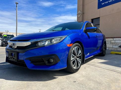 Used 2016 Honda Civic EX-T image 3