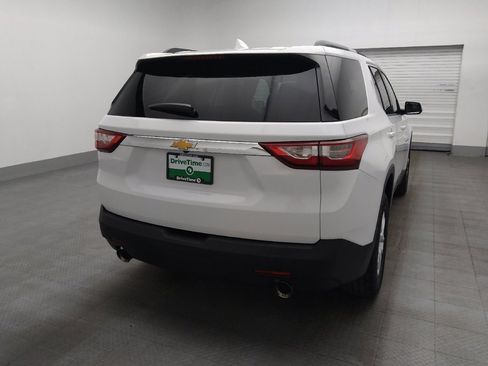 Used 2018 Chevrolet Traverse LT FWD image 7