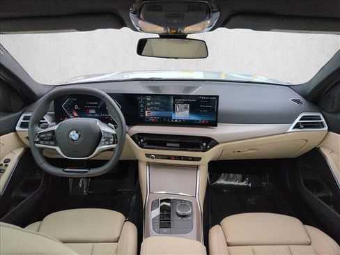 Used 2025 BMW 330i Sedan RWD image 19