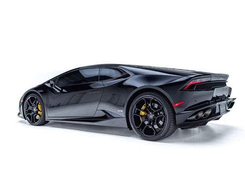 Used 2016 Lamborghini Huracan LP 610-4 AWD/4WD image 22