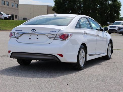 Used 2014 Hyundai Sonata Hybrid FWD image 9