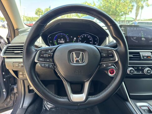 Used 2022 Honda Accord EX-L image 27