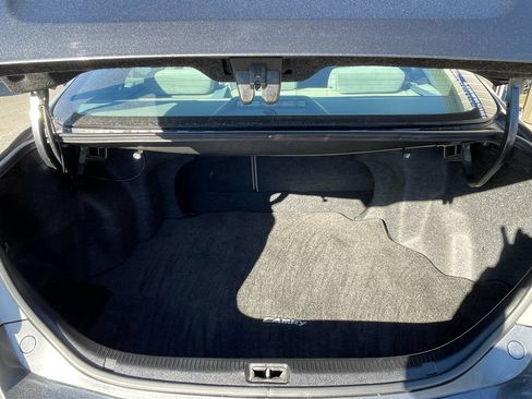 Used 2008 Toyota Camry LE image 8