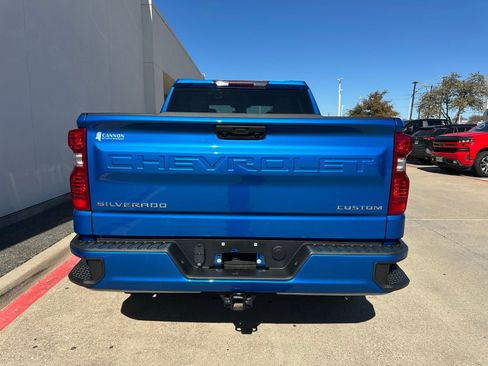 Used 2024 Chevrolet Silverado 1500 Custom image 7