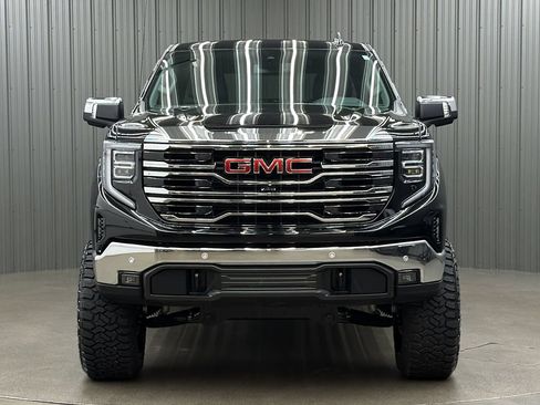 Used 2026 GMC Sierra 1500 SLT w/ SLT Premium Plus Package AWD/4WD image 8