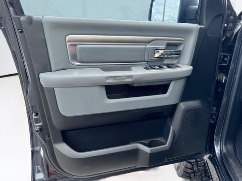 Used 2017 RAM 1500 Big Horn AWD/4WD image 9