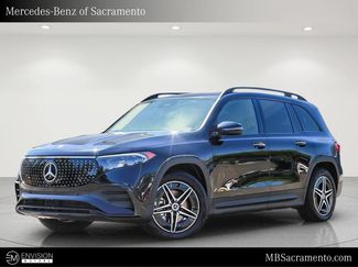 Used 2024 Mercedes-Benz EQB 300 4MATIC video 1