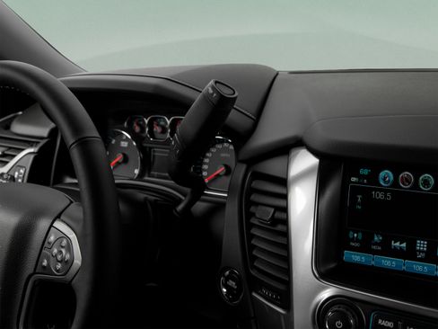 Used 2018 Chevrolet Suburban LT RWD image 24