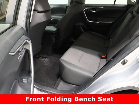 Used 2024 Toyota RAV4 XLE image 28