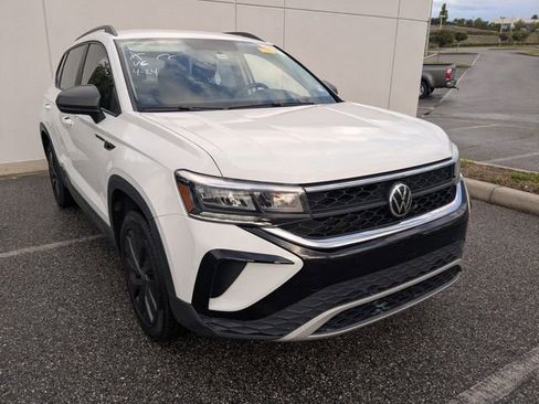 Used 2022 Volkswagen Taos S FWD image 1