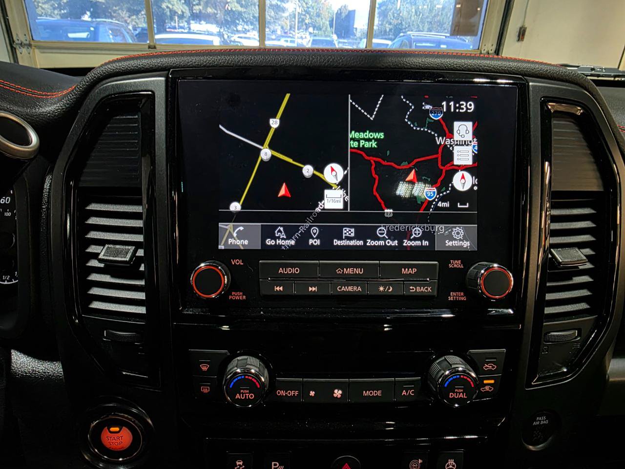 Used 2022 Nissan Titan PRO-4X w/ Pro-4x Convenience Package AWD/4WD image 35