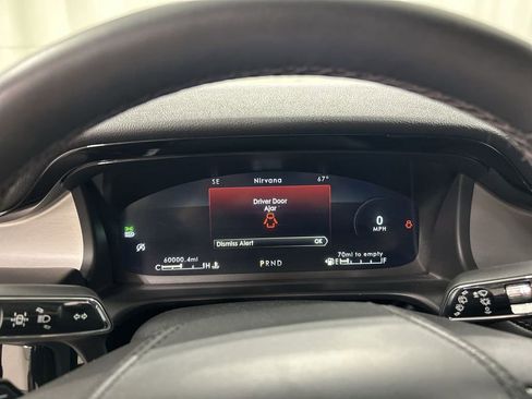 Used 2022 Lincoln Aviator AWD w/ Premium Package image 13