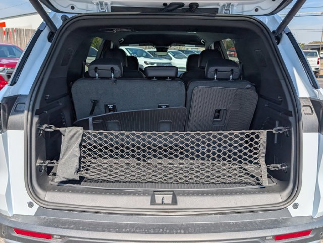 New 2027 Chevrolet Traverse LT w/ Enhanced Driving Package FWD image 30