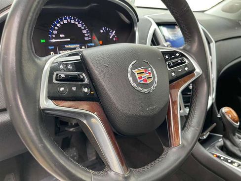 Used 2013 Cadillac SRX Luxury image 19