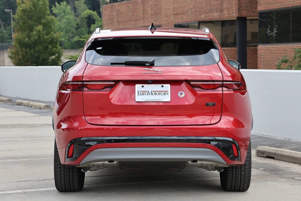 Certified 2026 Jaguar F-PACE R-Dynamic S AWD/4WD image 4