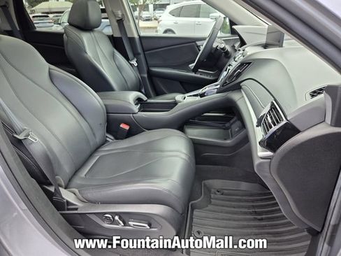 Used 2024 Acura RDX SH-AWD image 15