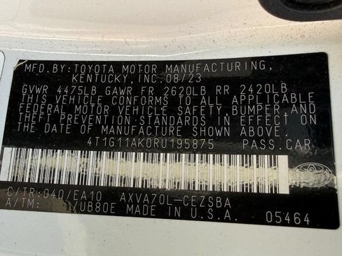 Used 2024 Toyota Camry SE FWD image 30