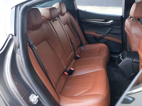 Used 2018 Maserati Ghibli Sedan 4D image 30