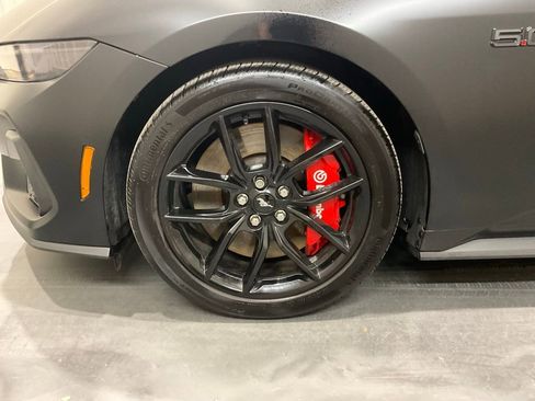 Used 2025 Ford Mustang GT Premium image 6