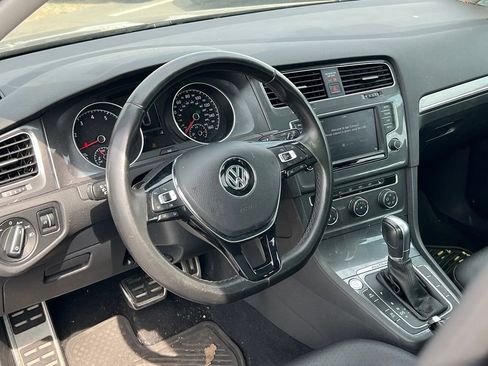 Used 2017 Volkswagen Golf Alltrack AWD/4WD image 14