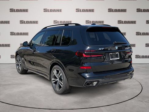 New 2027 BMW X7 xDrive40i w/ M Sport Package AWD/4WD image 3