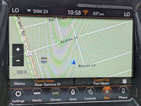 Used 2018 Jeep Compass Limited w/ Navigation Group AWD/4WD image 24