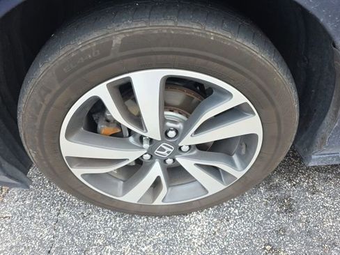 Used 2024 Honda Odyssey Touring image 7