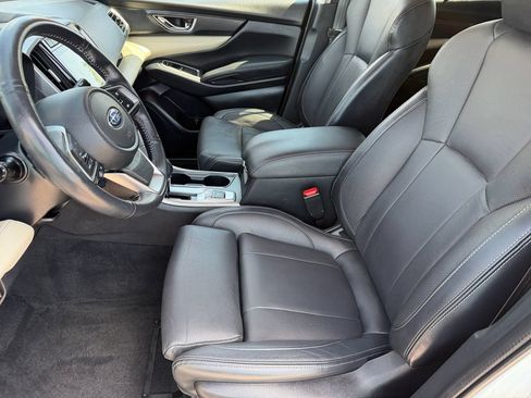 Used 2022 Subaru Ascent Limited w/ Technology Package AWD/4WD image 10