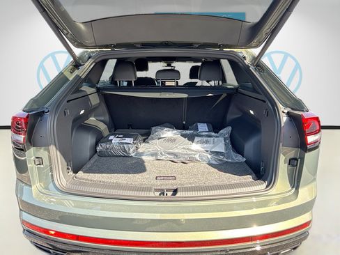 New 2026 Volkswagen Atlas Cross Sport SEL R-Line image 22