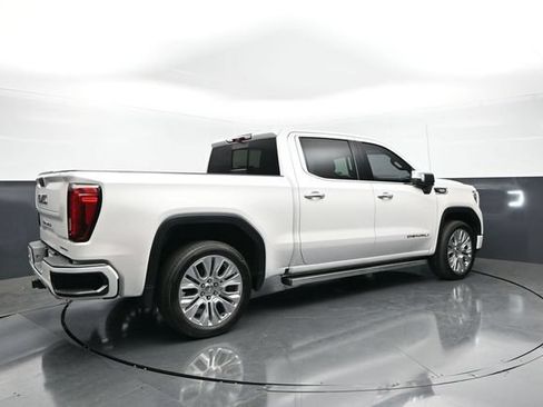 Used 2021 GMC Sierra 1500 Denali w/ Denali Ultimate Package AWD/4WD image 7