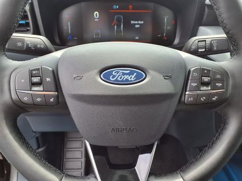 New 2025 Ford Maverick XLT w/ XLT Luxury Package AWD/4WD image 16