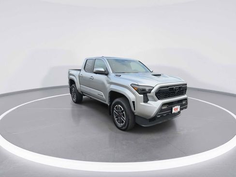 New 2025 Toyota Tacoma TRD Sport image 2