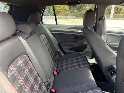 Used 2019 Volkswagen GTI S image 22