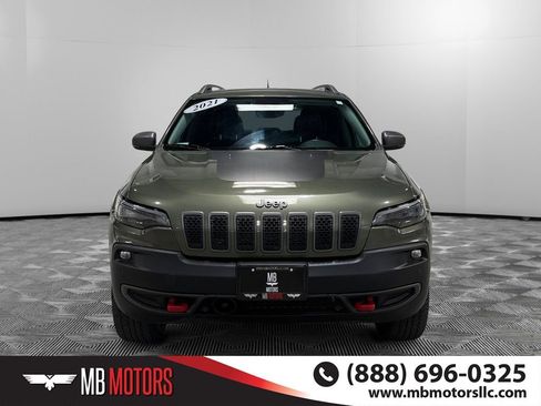 Used 2021 Jeep Cherokee Trailhawk AWD/4WD image 10