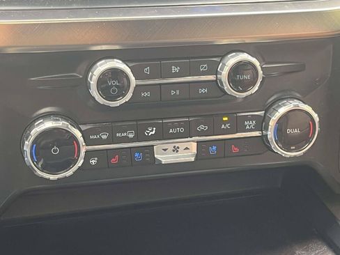 Certified 2024 Ford F250 King Ranch AWD/4WD image 29