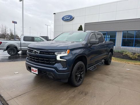 Used 2023 Chevrolet Silverado 1500 RST w/ Z71 Off-Road Package image 11