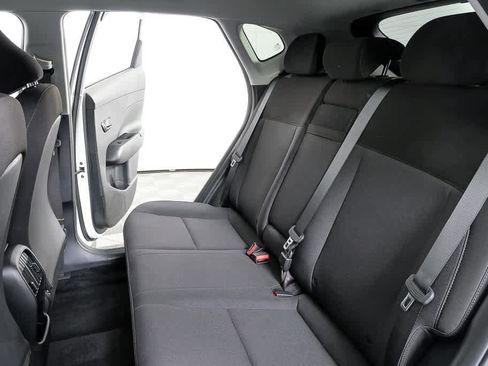 Used 2024 Hyundai Kona SEL FWD image 18
