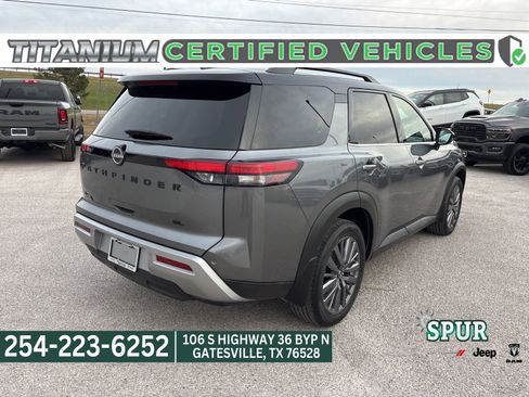 Used 2024 Nissan Pathfinder SL w/ SL Premium Package image 5