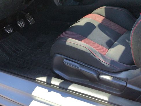 Used 2020 Honda Civic Si image 17