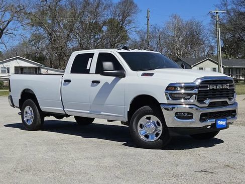 New 2026 RAM 2500 Tradesman w/ Chrome Appearance Group AWD/4WD image 2