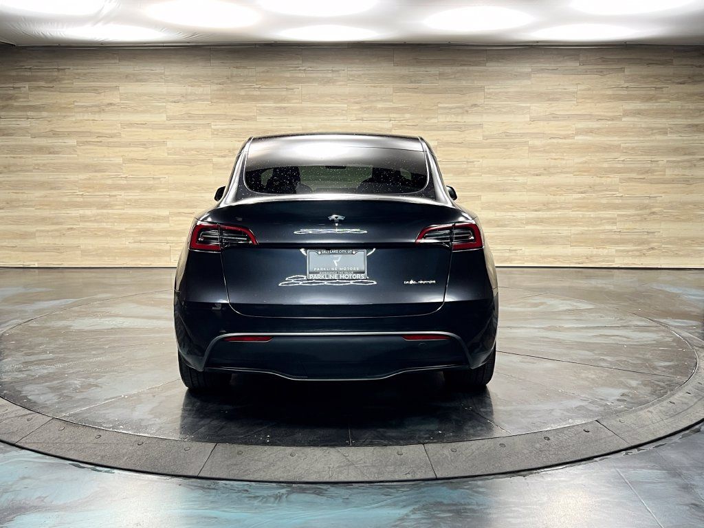 Used 2024 Tesla Model Y Long Range AWD/4WD image 15