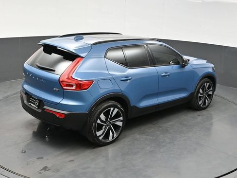 Used 2025 Volvo XC40 B5 Ultra AWD/4WD image 35