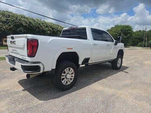 Used 2022 GMC Sierra 2500 Denali w/ Denali Ultimate Package AWD/4WD image 10