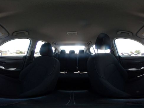 Used 2025 Nissan Sentra S FWD image 41