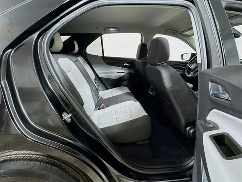 Used 2020 Chevrolet Equinox LT image 24
